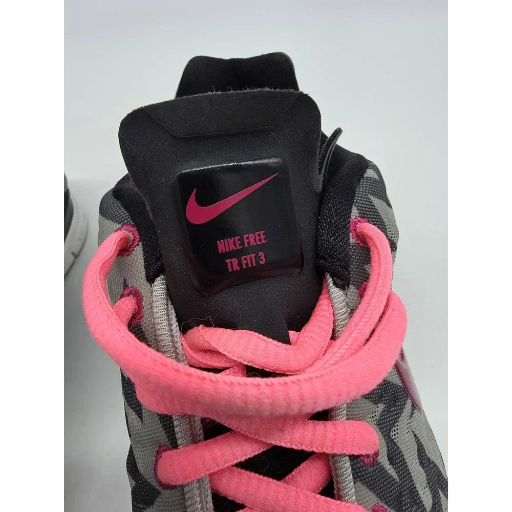 Nike Free TR Fit 3 Cross Training Shoes Sz 8 Gray Pink Geometric 555159-003